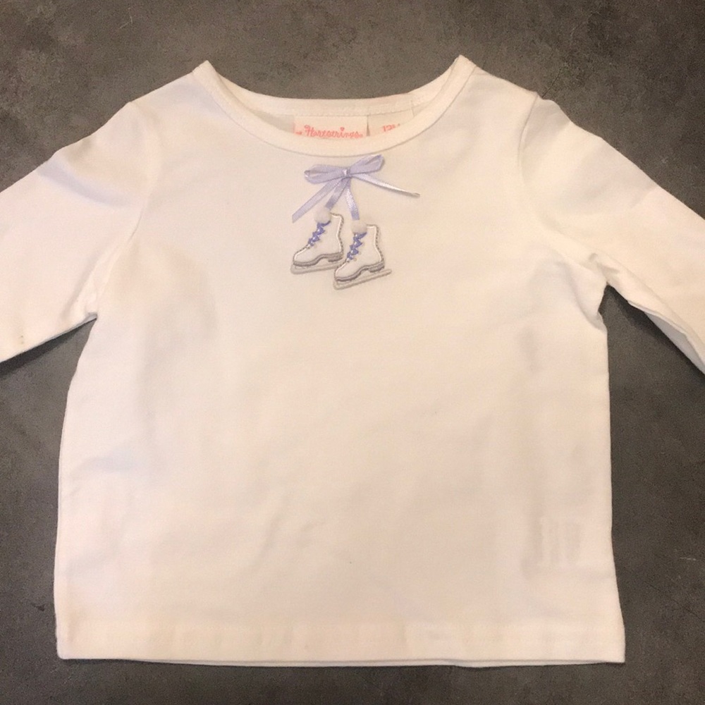 Hartstrings ice skating appliqué shirt